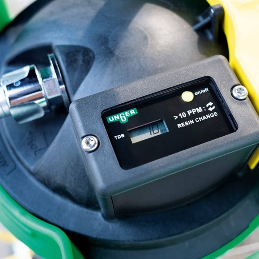 Unger HydroPower Ultra 3-Stage - TDS Meter Close-up View