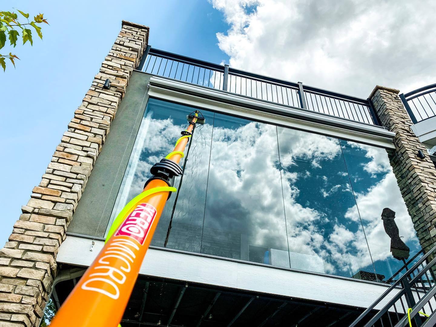 How do you clean windows that are high up? – WindowCleaner.com