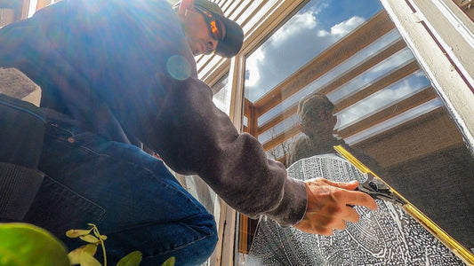 SteveO Squeegeeing a Window