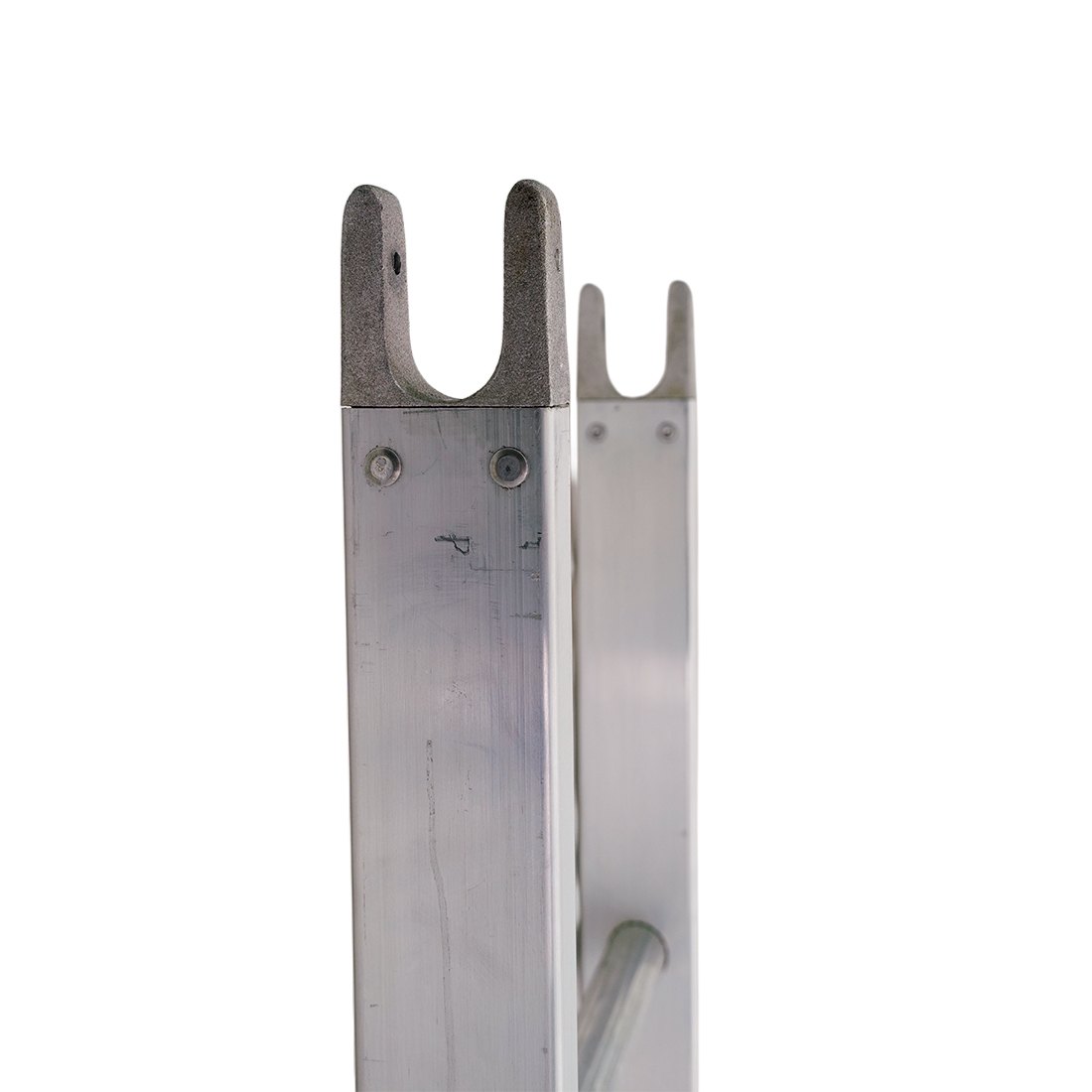 Metallic Ladder Aluminum Bottom Section - 6 Foot End View