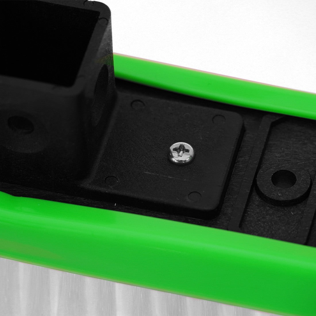 XERO Replacement Brush Screw - Pair On Brush View