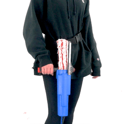 Pulling the Pulex Complete MicroTiger Stripwasher out of the Pulex Tubex Holster with a Detachable Clip