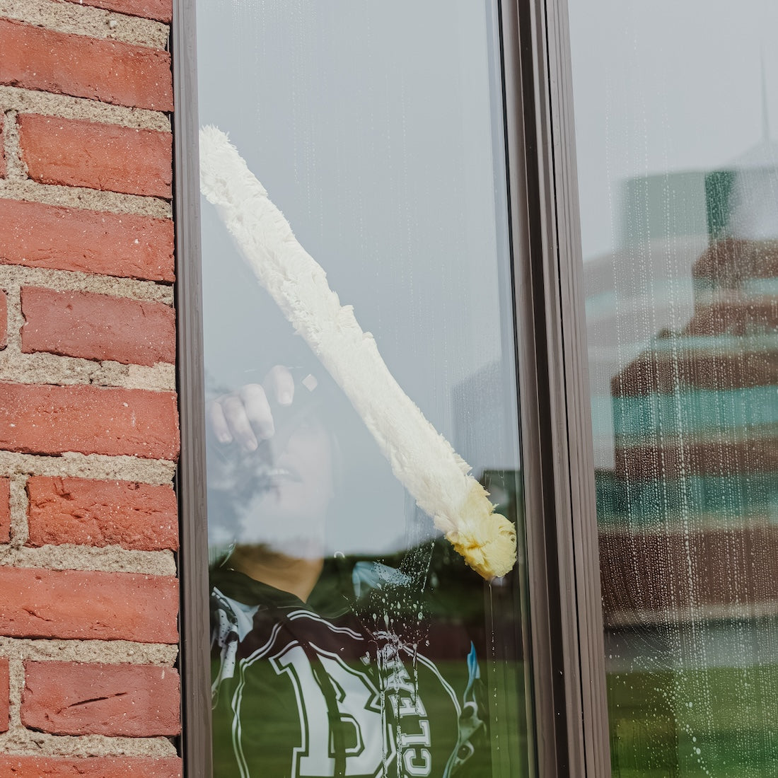 Sörbo S-Arm Double Yellow Jacket Washer Action View