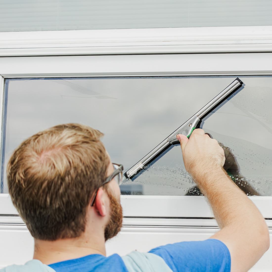 Unger S Squeegee Channel Lifestyle View