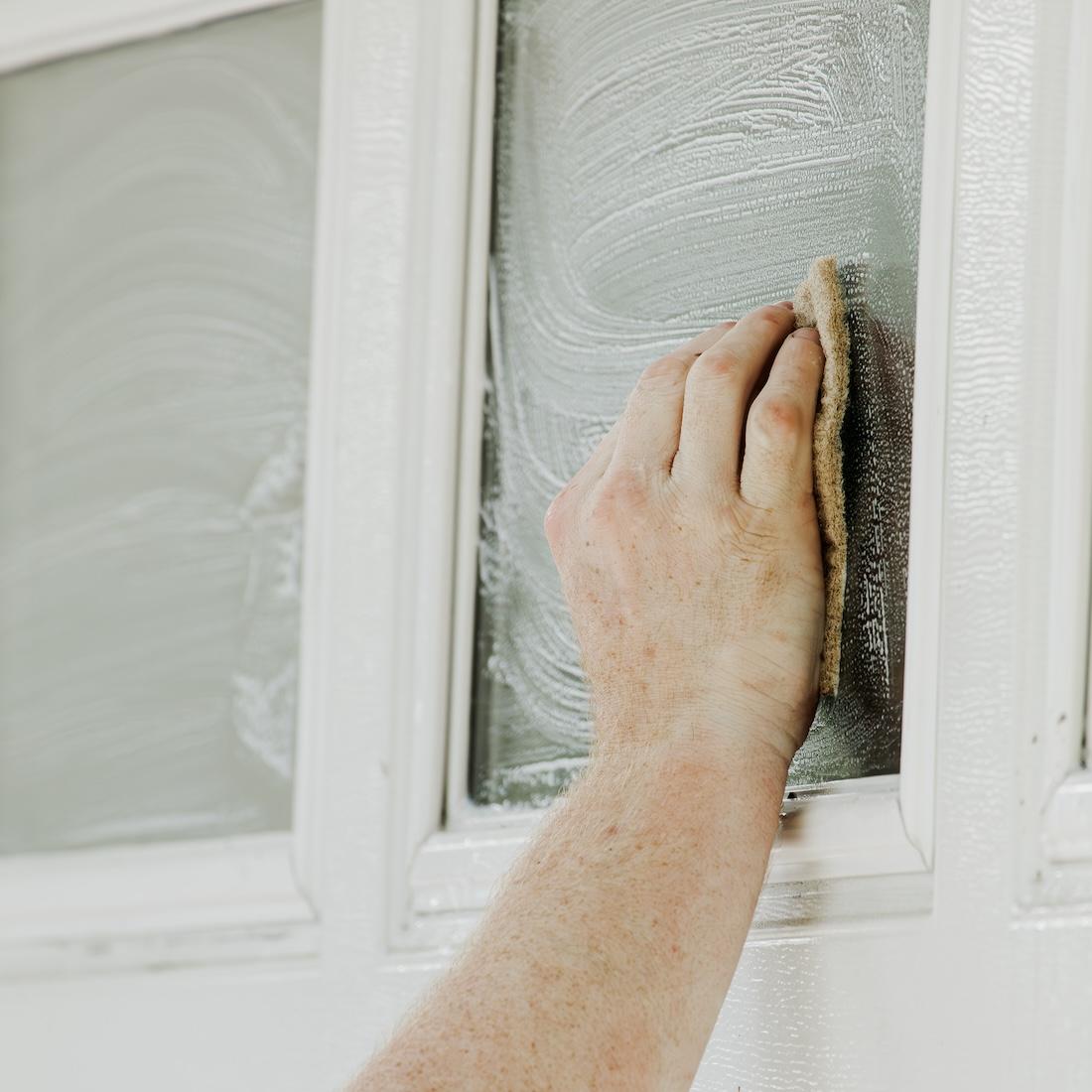 XERO Walnut Scrub Pad Lifestyle View