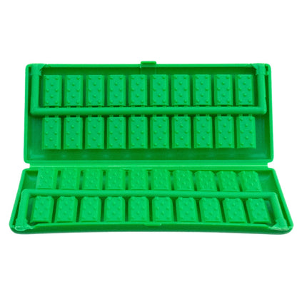 Unger Plastic Clips And Case Open Case with Clips Front View