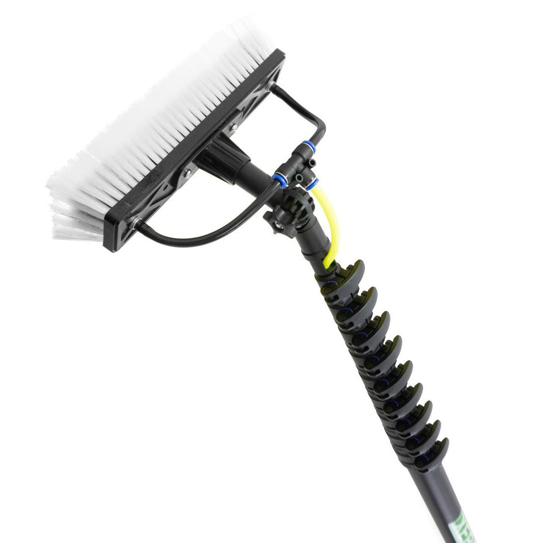 XERO Delight Water Fed Pole Brush Close-Up View