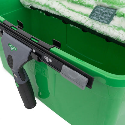 Unger Pro Bucket - 3 Gallon Detail View