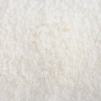 Sörbo White Sleeve Close Up