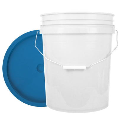 XERO Round Bucket Set White and Chevron Full View